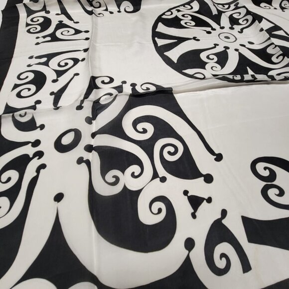 Black and White Silk Handpainted Square Scarf - NEW - Picture 7 of 9